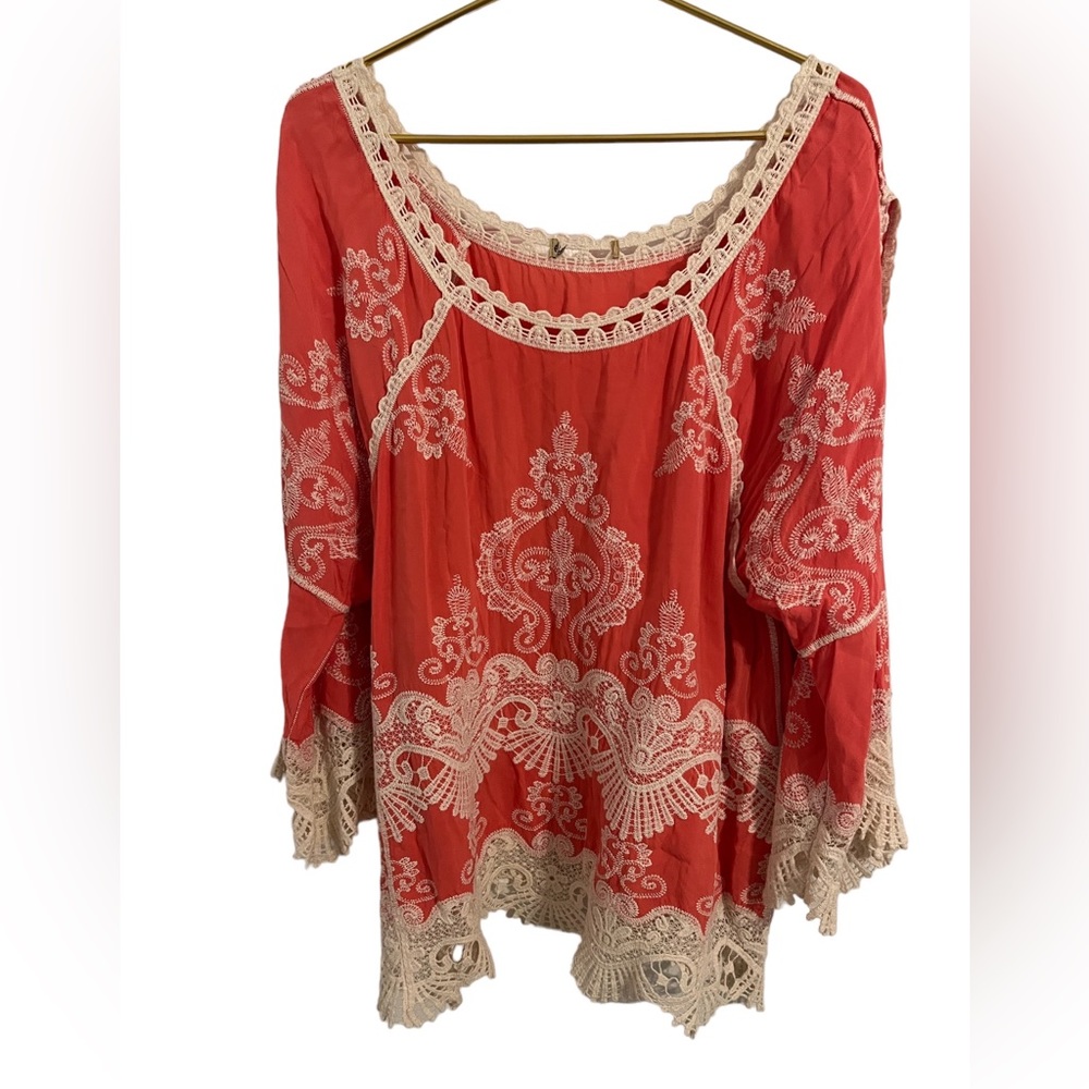Democracy coral embroidered top size Med